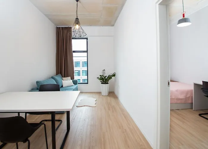 Fole Hotel apartamentowy Tirana