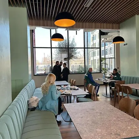 Lägenhetshotell Fole 4*